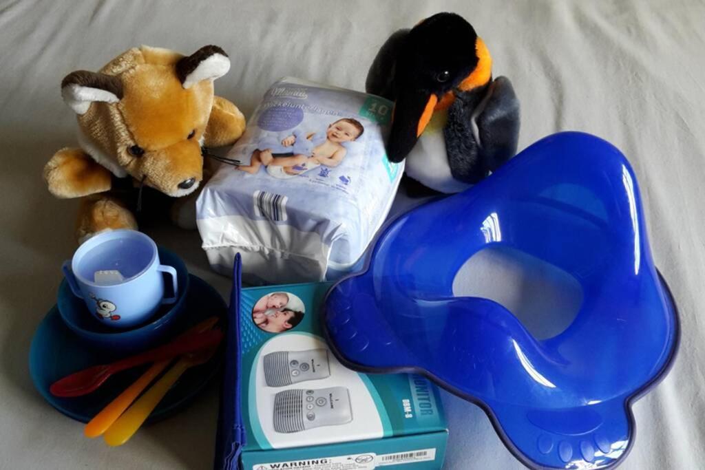 Grosse Wohnung 20 Km Von Koeln Bis Zu 17 Personen Rösrath Exteriör bild